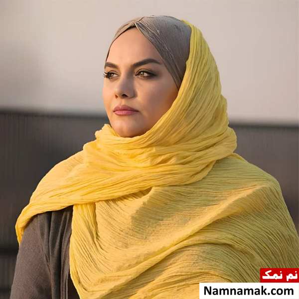 نرگس آبیار