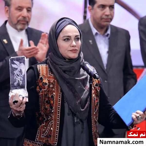 نرگس آبیار