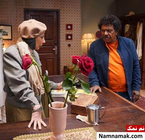 خلاصه داستان و بیوگرافی بازیگران تله تئاتر همسایه ها فیلم همسایه ها