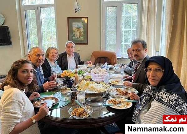 صادق زیباکلام و همسر و فرزندان