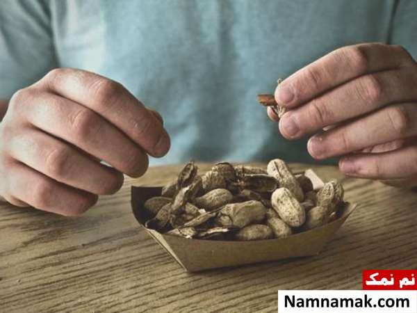 عوارض بادام زمینی برای کبد چرب