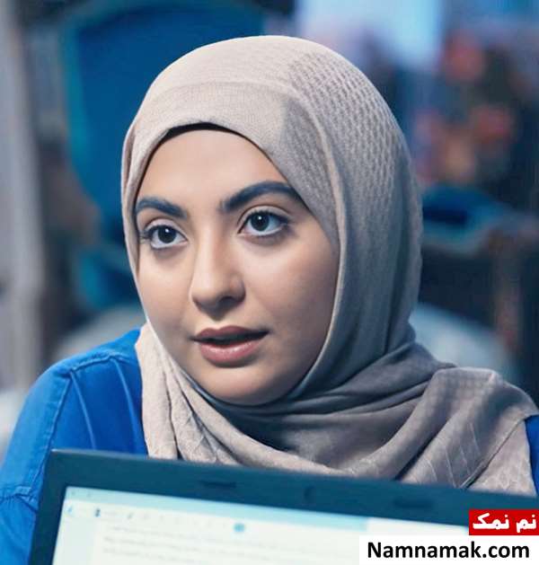 دنیا دهقان بازیگر نقش لیلا در سریال ناریا