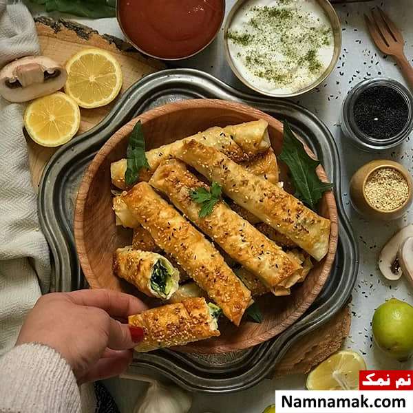 پیراشکی اسفناج با خمیر یوفکا