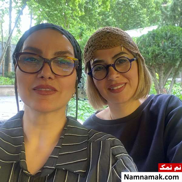 مرجان شیرمحمدی و خواهرش