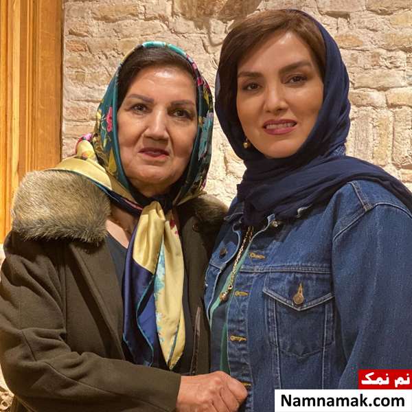 مرجان شیرمحمدی و مادرش