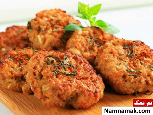 طرز تهیه کوکو سیب زمینی شکم پر با قارچ و پنیر پیتزا