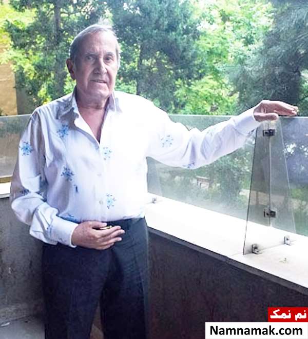 بهمن فرزانه
