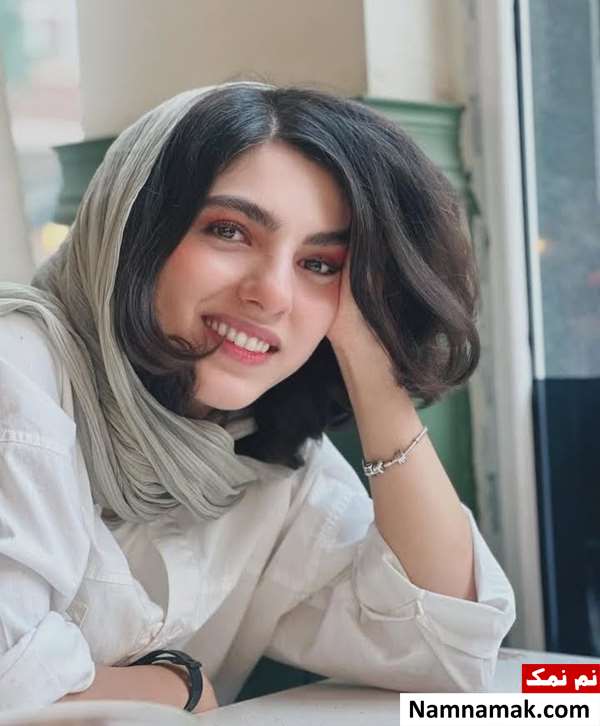 بنفشه ریاضی