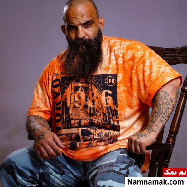 اکبر آزادی فر و نوید محمدزاده اکبر آزادی فر و نوید محمدزاده