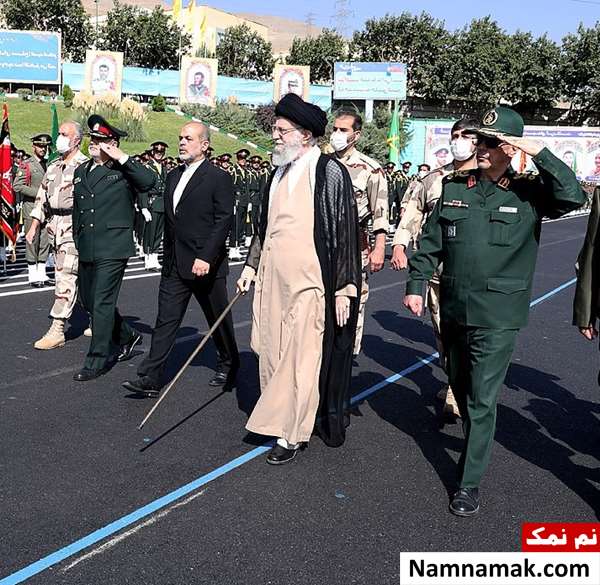 زندگینامه آیت الله سید علی خامنه ای و همسرش آیت الله علی خامنه ای
