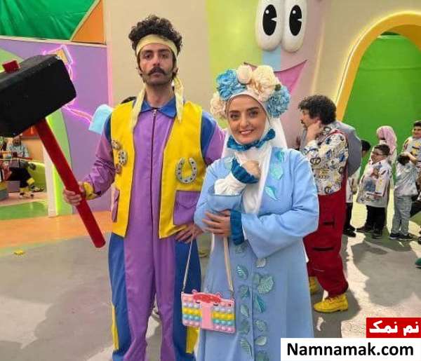 نیلوفر همرنگ