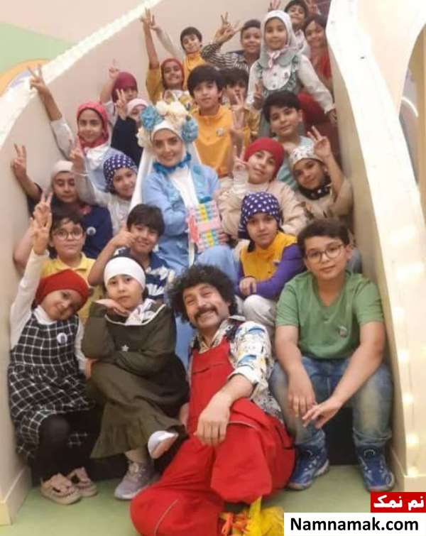 نیلوفر همرنگ