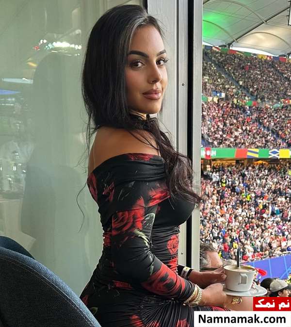 زندگینامه جورجینا رودریگز و همسرش جورجینا رودریگز