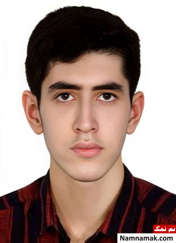 محمدرضا موسوی رتبه چهار کنکور انسانی