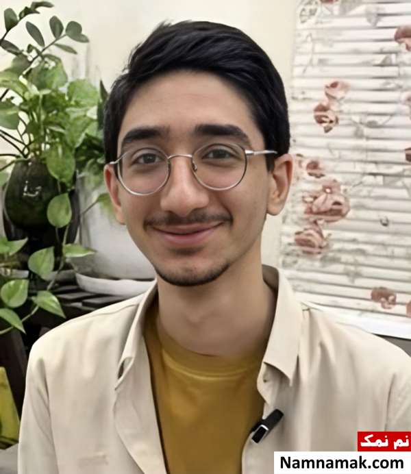 امیررضا حاجی نوروزی رتبه هفت کنکور انسانی