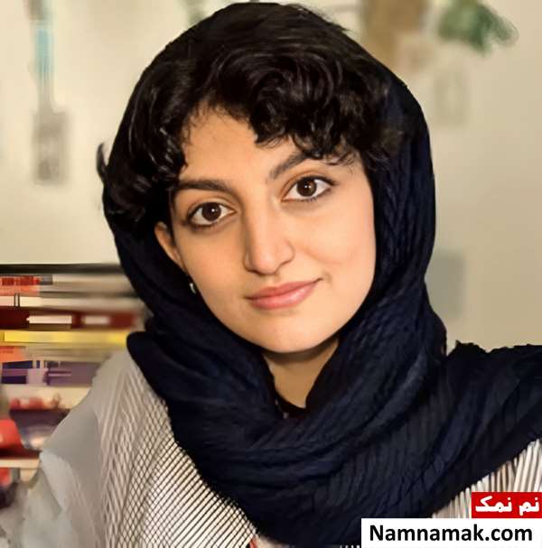 مبینا رستمی بهنامی رتبه یک کنکور هنر