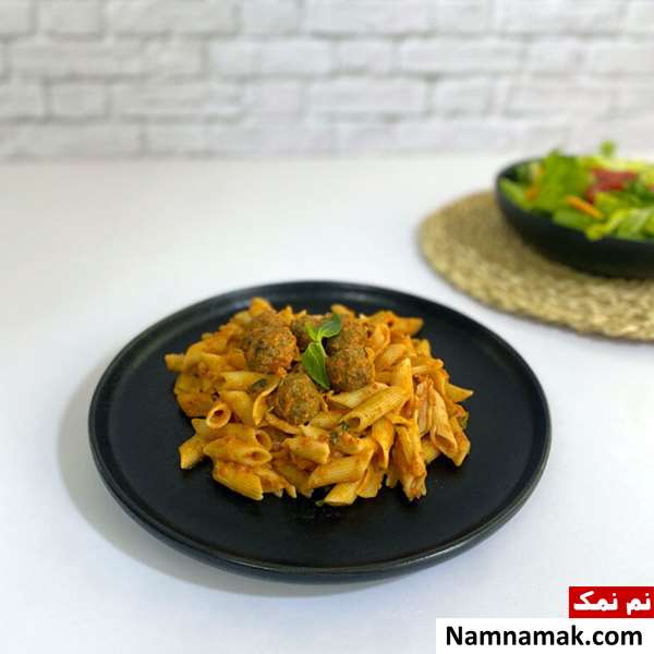 پاستا رژیمی با گوشت قلقلی