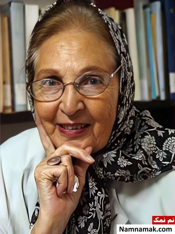 ثمینه باغچه بان