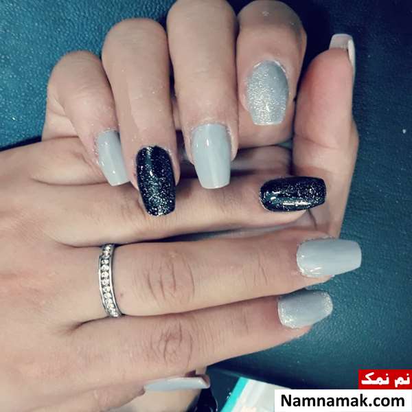 مدل ناخن طوسی مشکی براق و مات با دیزاین شیک