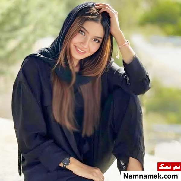 مهرنوش حسینی