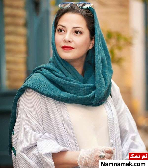 بیوگرافی بازیگران فیلم سینمایی ویلایی ها طناز طباطبایی