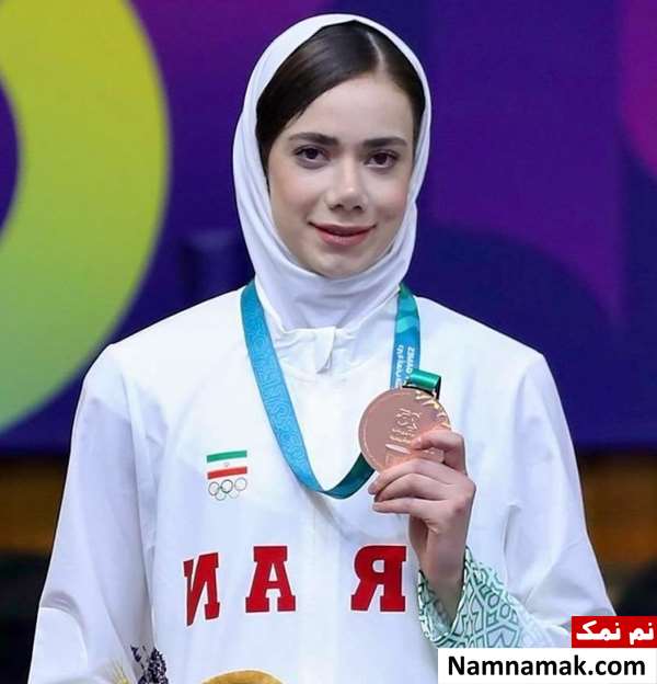 زندگینامه هستی محمدی و همسرش(Hasti Mohammadi)