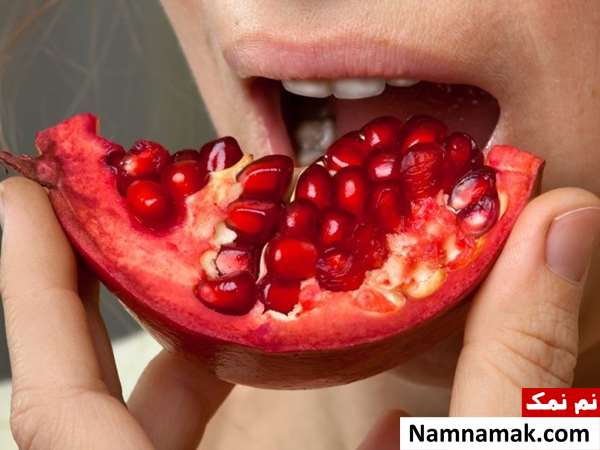 چه کسانی نباید در شب یلدا هندوانه و انار بخورند؟