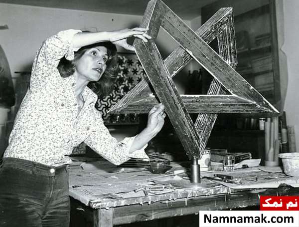 منیر فرمانفرمائیان - Monir Farmanfarmaian