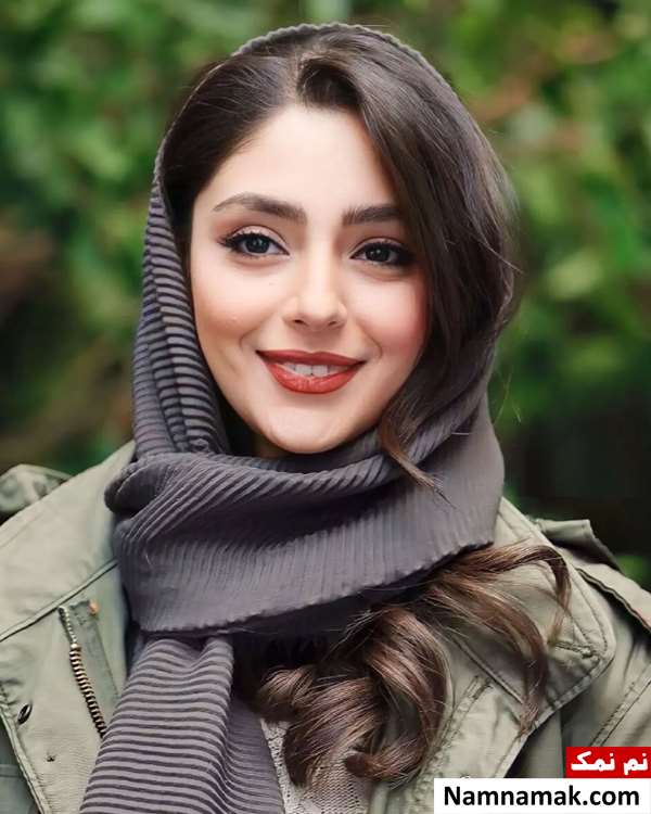 هستی مهدوی فر
