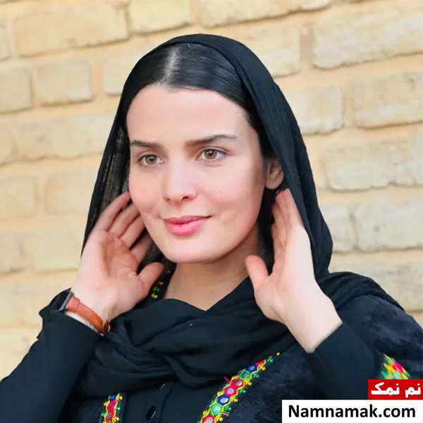 غزاله اکرمی