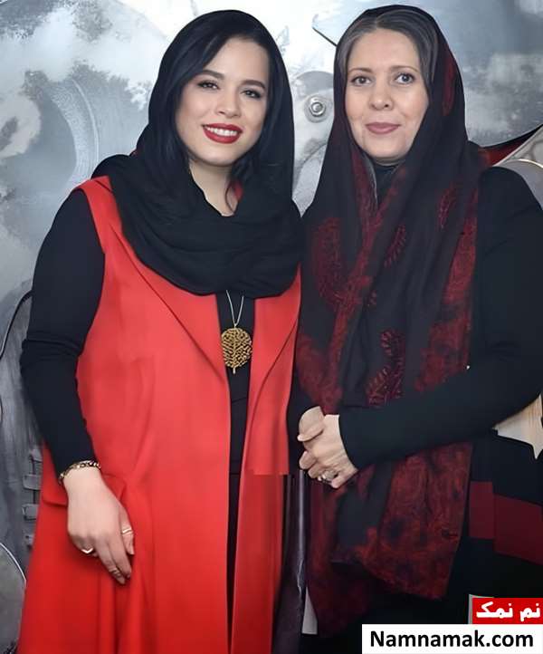 مرضیه صدرایی و ملیکا شریفی نیا