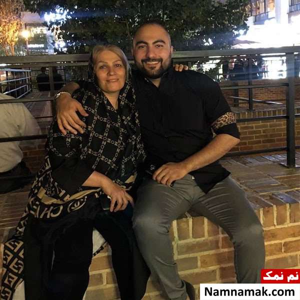 حسین وفایی و مادرش