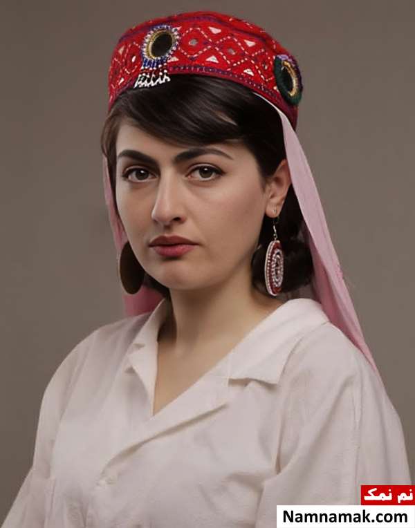 پریسا دوستی - Parisa Dousti