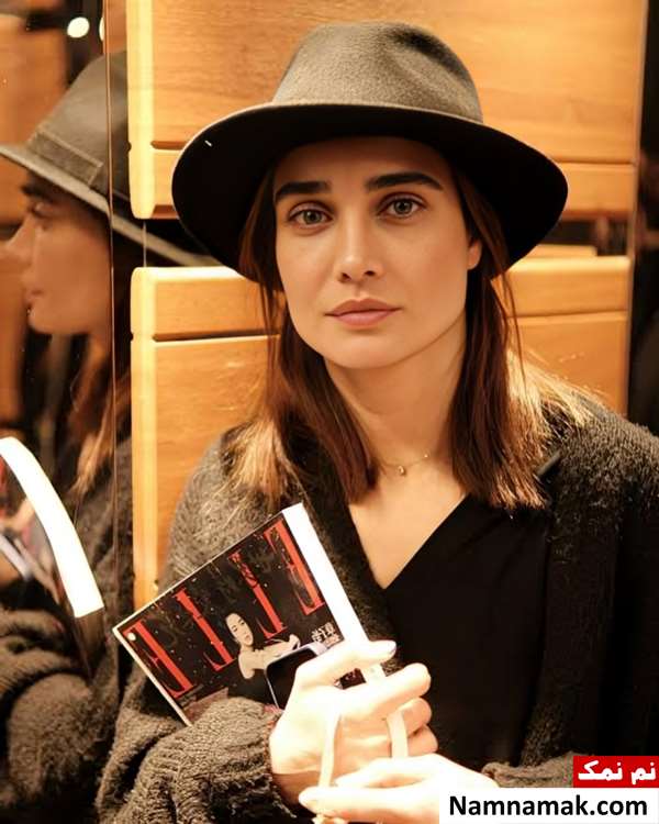 تینا آخوندتبار - Tina Akhoondtabar