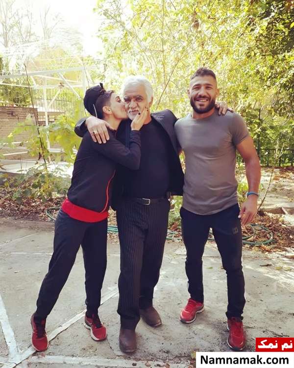 تینا آخوندتبار و پدر و برادرش