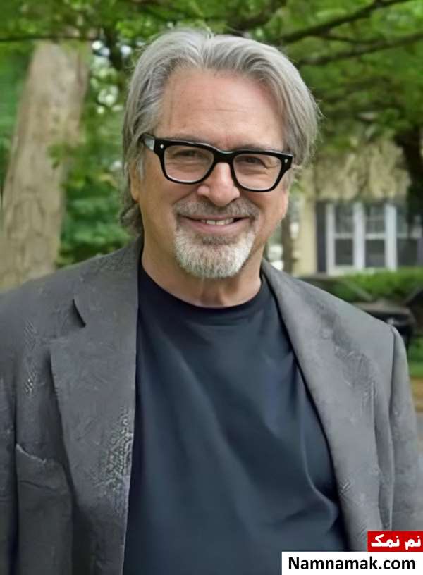 زندگینامه رابرت کارادین و همسرش(Robert Carradine)