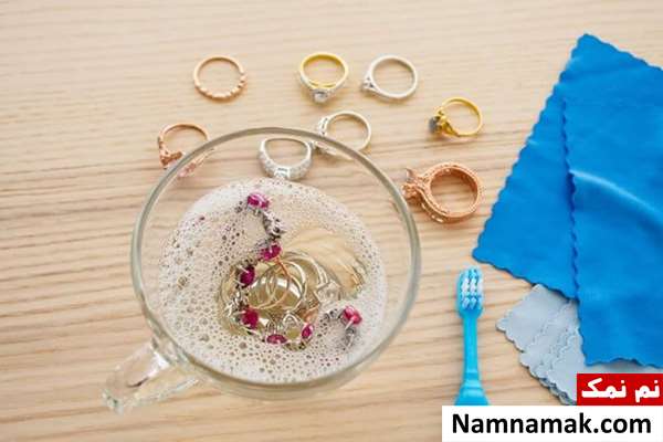 چه کنیم تا رنگ زیور آلاتمان ثابت بماند؟