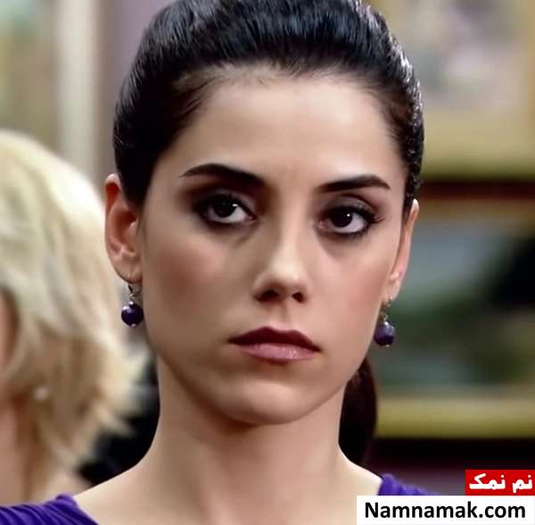 جانسو دره - Cansu Dere