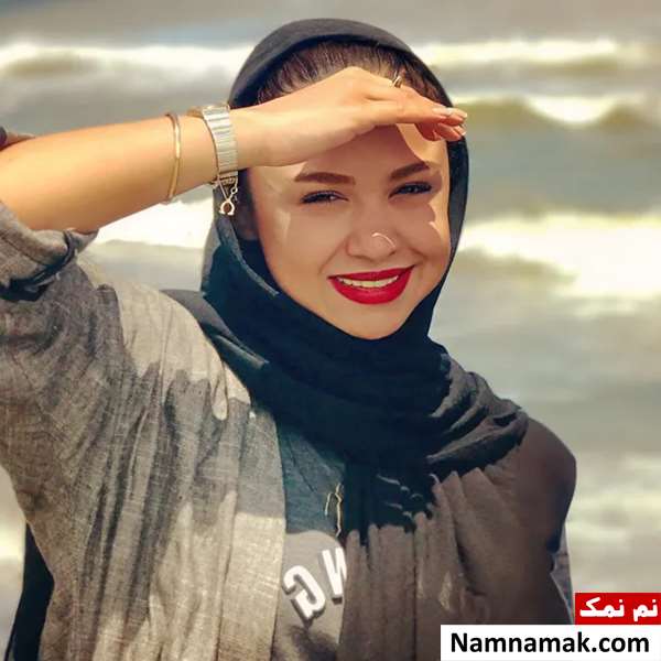 نیلوفر هوشمند - Niloofar Hooshmand