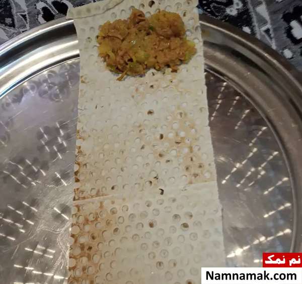 سمبوسه کالباسی