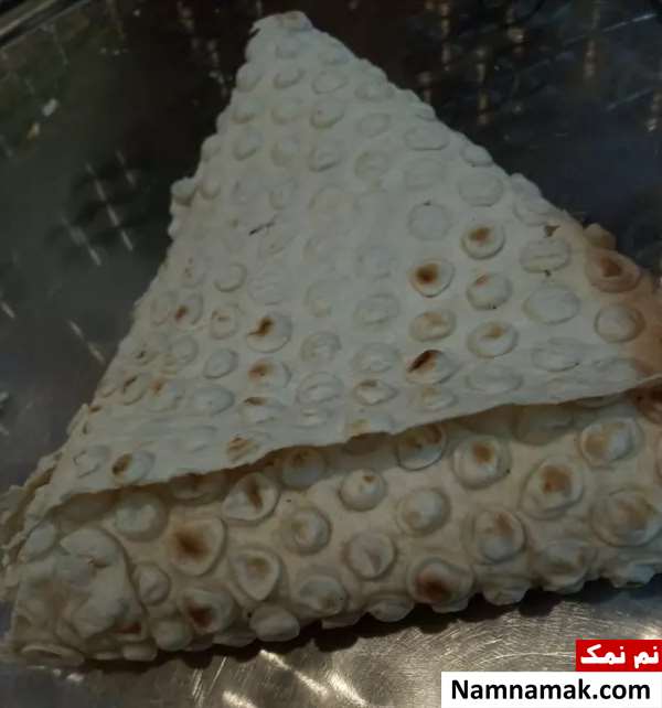 سمبوسه کالباسی