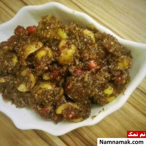 طرز تهیه زیتون پرورده با بادمجان