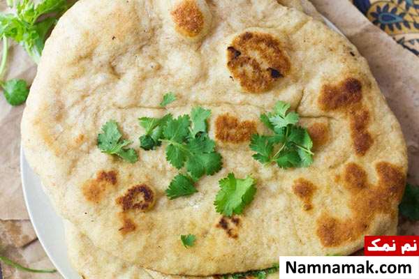 طرز تهیه نان سیر با نان لواش و تافتون