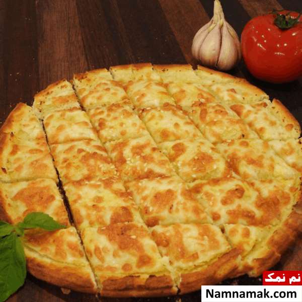 نان سیر و سبزیجات