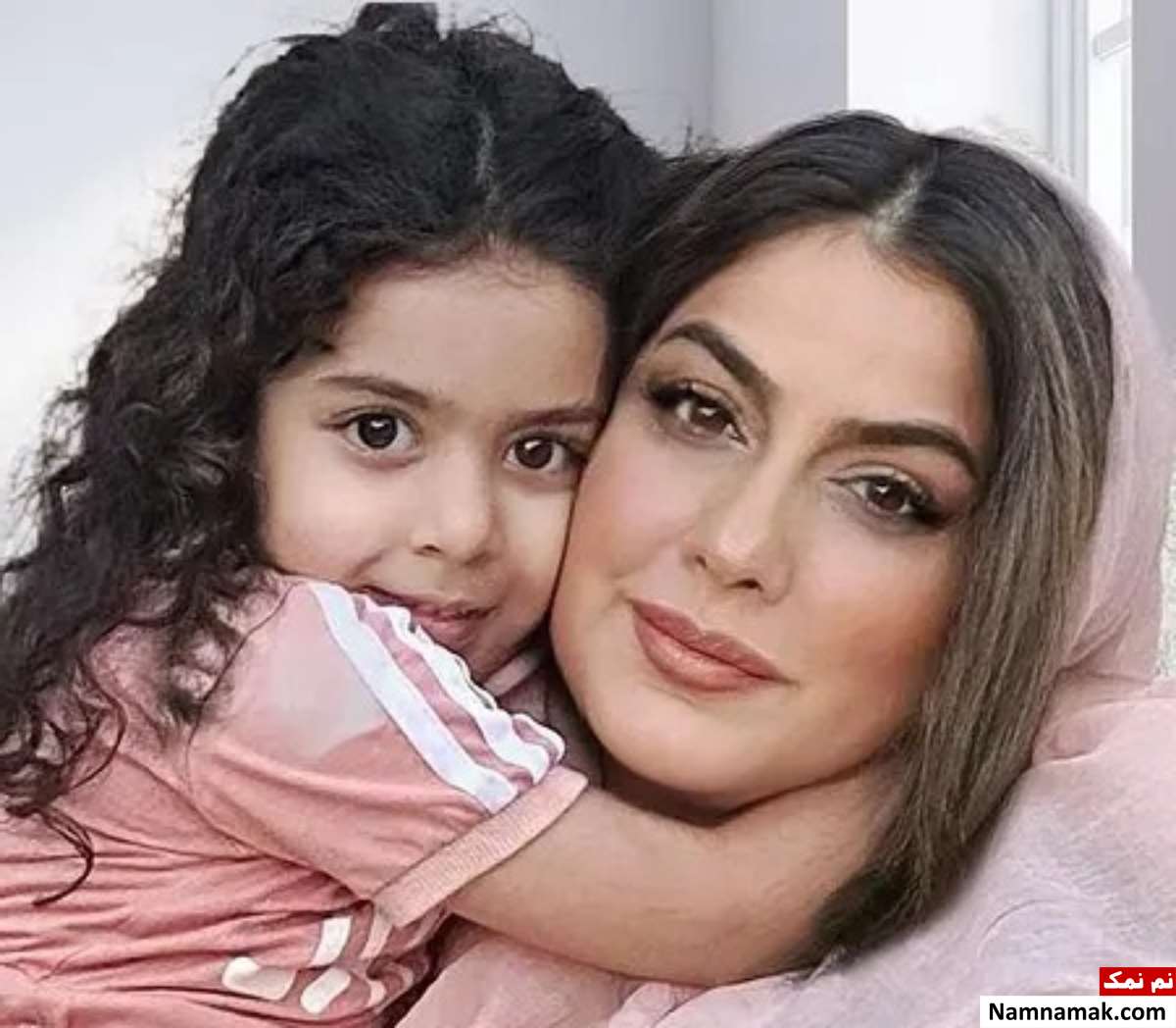 مهسا مهجور و دخترش لنیا
