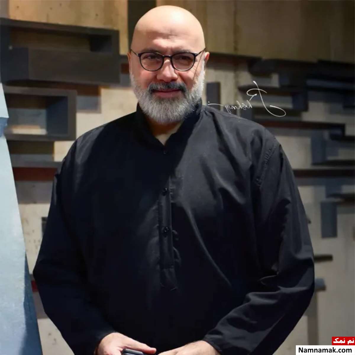 فرهاد قائمیان بازیگر نقش سرگرد مکی در سریال یادآوری