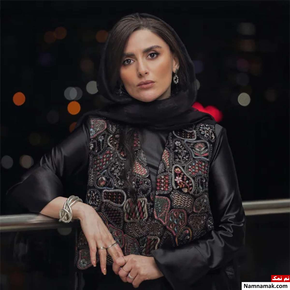 رها خدایاری بازیگر نقش سهیلا در سریال یادآوری