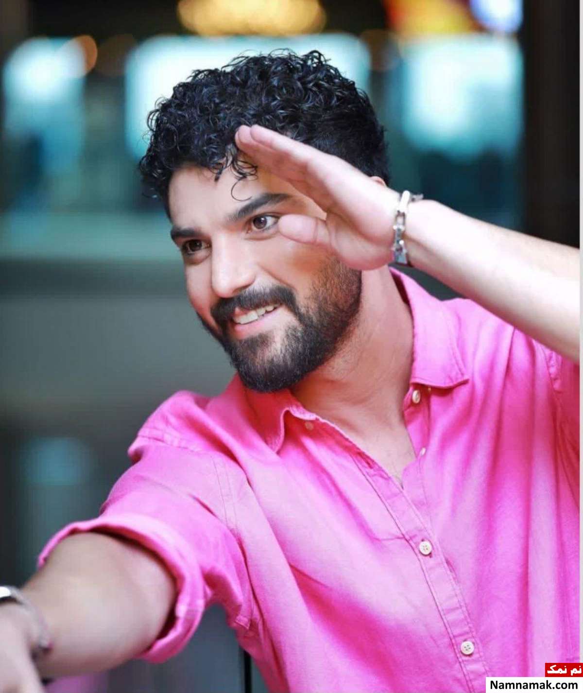 سینا مهراد