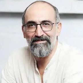 عکس گریم هادی حجازی فر در فیلم مزرعه پدری