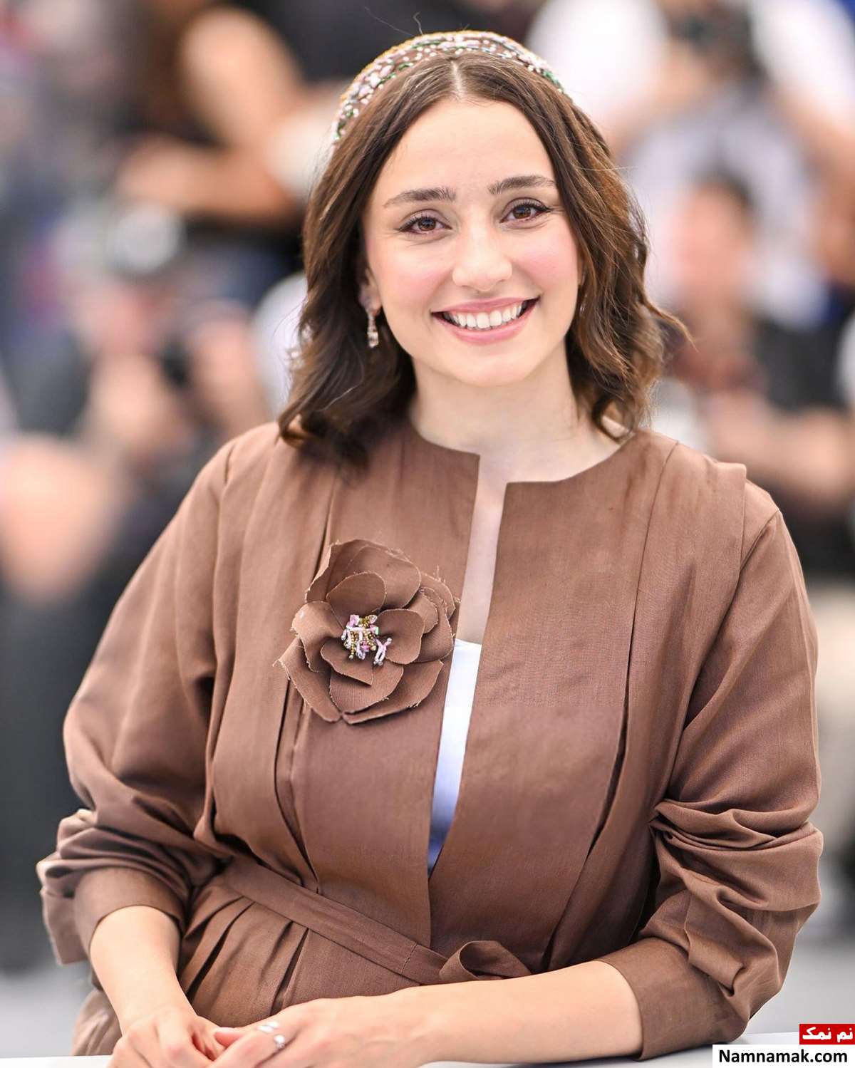 سها نیاستی بازیگر نقش مهری در فیلم زن و بچه سها نیاستی بازیگر نقش مهری در فیلم زن و بچه